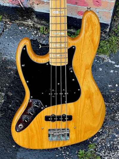1978 Fender Jazz Bass factory left handed Natural Ash 1 of a kind & Minty !
