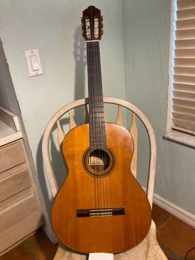 1960??s Bruno Ventura V-1586 Classical Acoustic Guitar. Serial # 06467.