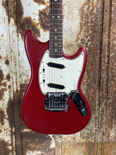 Fender Mustang 1966 Dakota Red W / OHSC (Used)