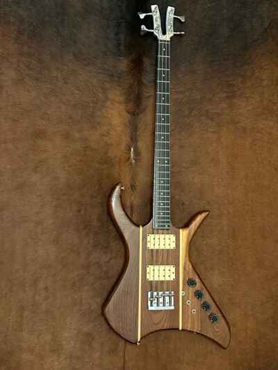 Kramer XL-24 Bass Guitar - 1980 / early 1981 Vintage - Very Nice!
