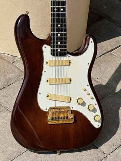 1983 Fender Stratocaster Walnut Elite oh-so rare truly a 1 of a kind & Minty !