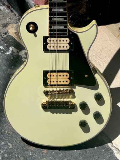 1978 Gibson Les Paul Custom an affordable axe cool DiMarzio Double White PAF