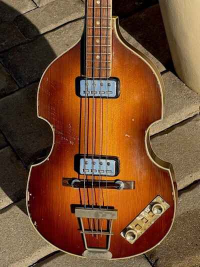 1964 Hofner 500 / 1 Beatle Bass identical to McCartneys rare one from Selmer UK.