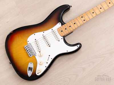 1975 Fender Stratocaster Hardtail Vintage Guitar Sunburst w /  Case
