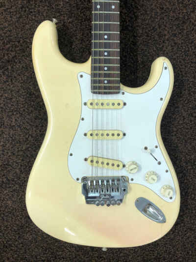 Fender  Made in Japan Stratocaster -Electric Guitar - Aged White  - USED 1980ss