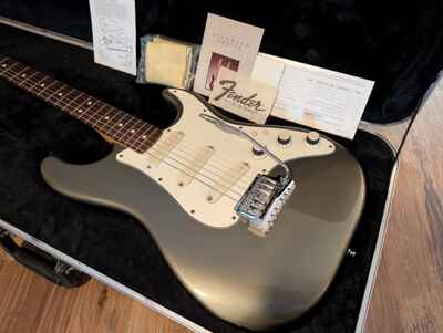 1983 Fender Strat Elite Stratocaster Pewter All Original W / OHSC & Trem Arm EXC++