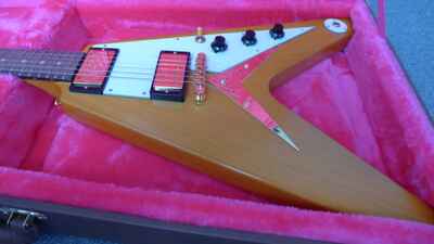 Epiphone 1958 Korina Flying V - Aged Natural (Inspired by Gibson Custom)