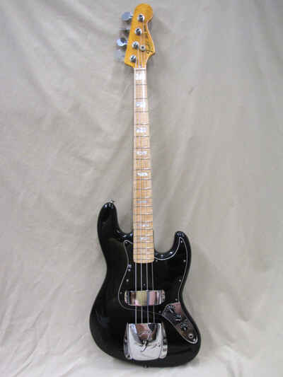 1978 Fender Jazz Bass Guitar    Black  /  Maple Neck .Nice
