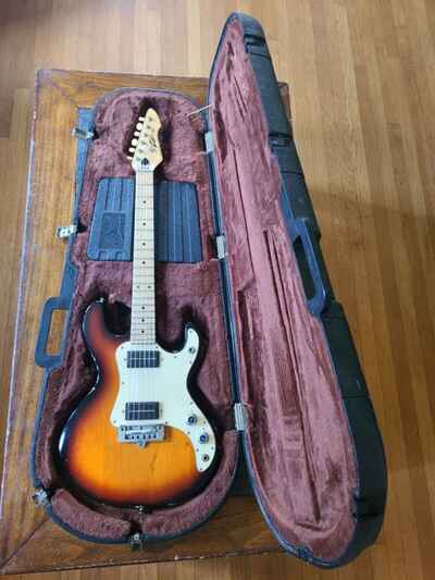 Peavey T-15 vintage USA guitar w / ohsc 1982 - sunburst