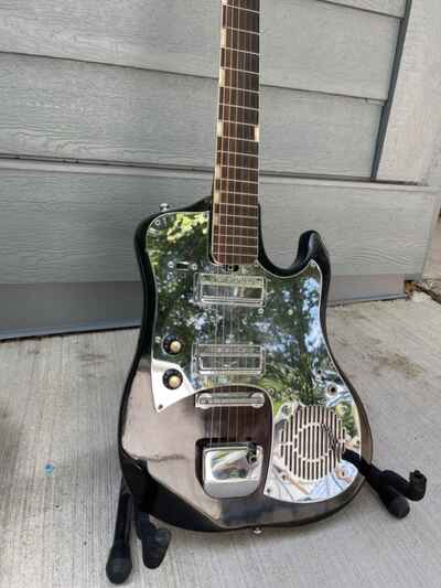 Rare Vintage 1960??s Speaker Built Into Electric Guitar- Teisco?