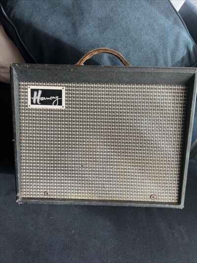 vintage harmony amp H303B