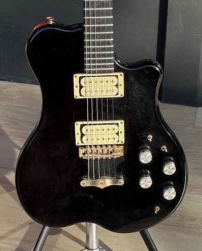 1980 Renaissance SPG Black Lucite Guitar it