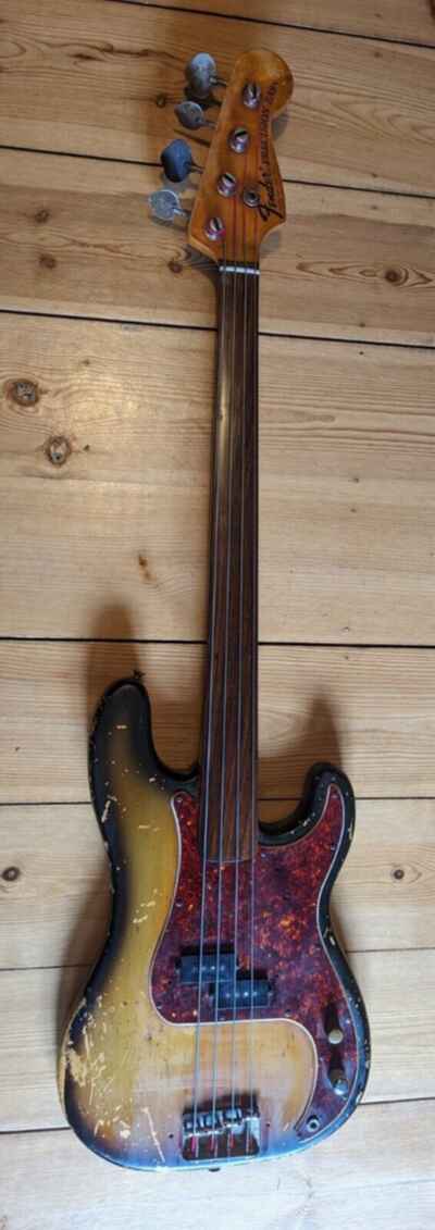 Original 1970 Fretless Fender Precision Bass Guitar