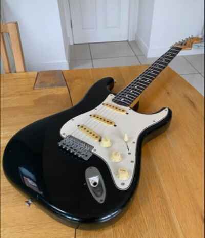 Fender Squire Stratocaster E-series made in Japan 1984
