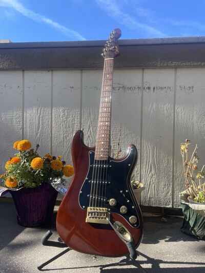 Tokai SS70 ??The Strat?? Limited Edition 1981 - Walmut