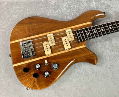 USA 1977 B C. RICH EAGLE BASS + OHSC  /  NATURAL FINISH
