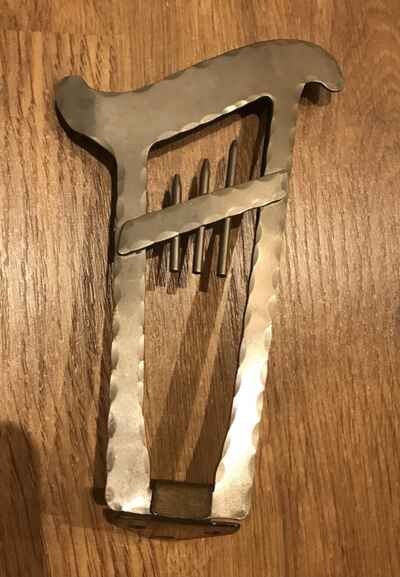 Musima Tailpiece for archtop guitar, vintage 60s Saitenhalter Jazzgitarre