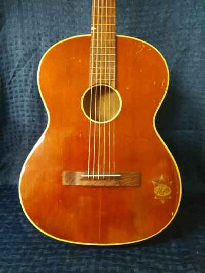 Hoyer Acoustic Guitar