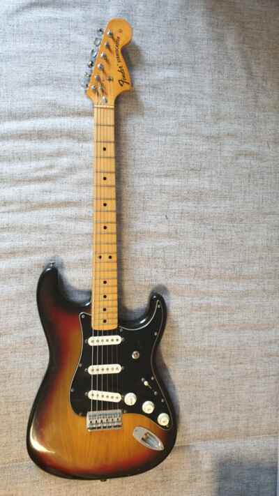 Fender Stratocaster USA 3-tone sunburst hardtail Bj. 1976 vermutlich von Oueen