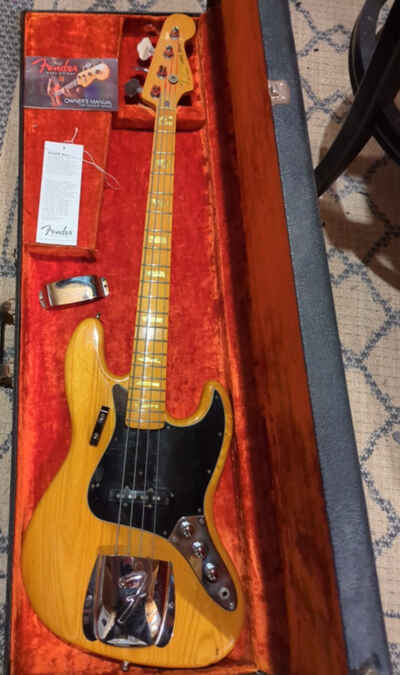 Vntage 1978 Fender Jazz Bass USA w / OHSC / Near Mint / All Original