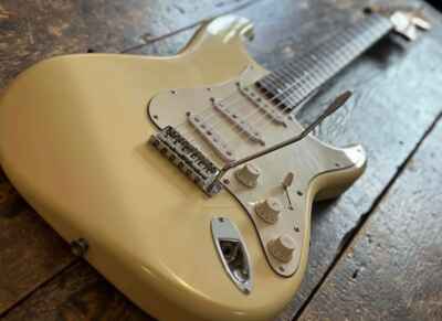Greco Vintage Japanese 1978 Sparkle Sounds Ash Stratocaster Olympic White