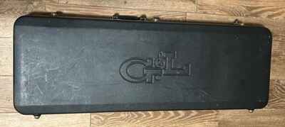 Vintage G&L Hardshell molded case for Stratocaster or Telecaster style guitars