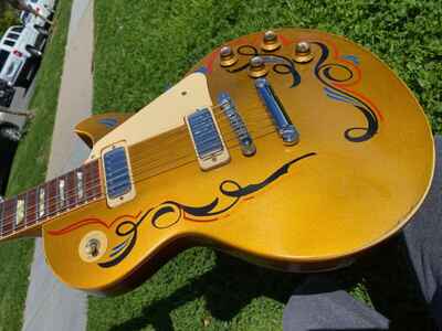 1976 Gibson Les Paul Deluxe Goldtop w /  Mini-Humbuckers and Original Case