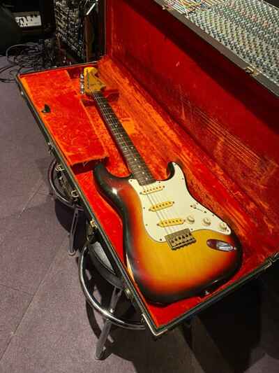 1973 Fender Stratocaster Hardtail Sunburst American Vintage 70s USA Strat Guitar