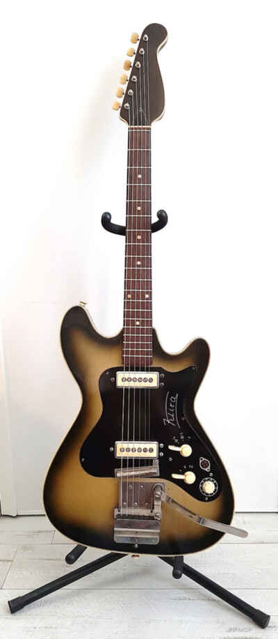 Guitare solid body KLIRA ?? Fabrication Allemagne 1960 / 1965 ?? Très bon état