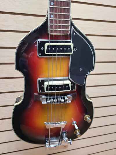Vintage Arai Violin Guitar Made in Japan w /  Hard Case