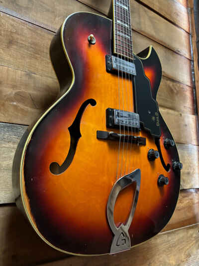 1968 Guild CE100D Capri w / case