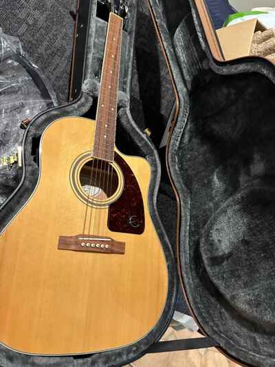 Epiphone J-45 EC Studio Natural Acoustic with AJ /  Dreadnought Hard Case