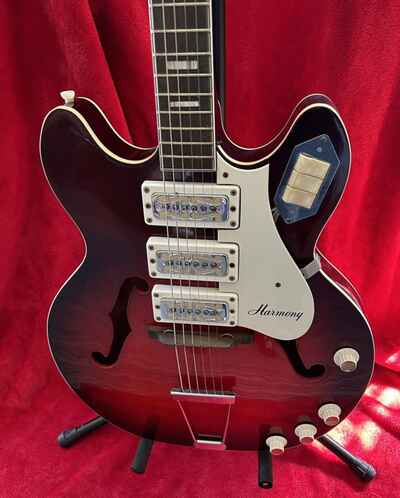 Vintage 1969 Harmony Rocket Electric Guitar USA