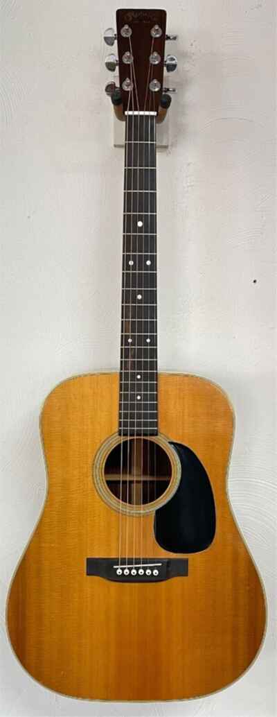 1975 Martin D-28 Vintage Acoustic Guitar Natural Finish, Mahogany, Rosewood.