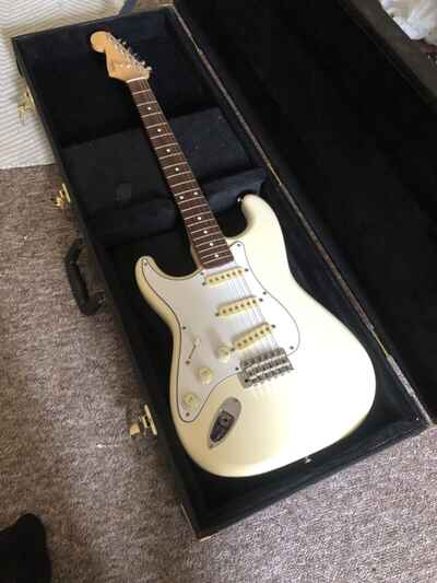 Squire Japanese vintage 1984-87 Stratocaster
