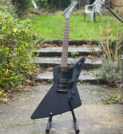 EPIPHONE Gothic 1958 Explorer Matte Black Electric Guitar - Excellent Condition