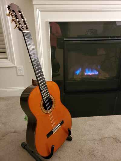Yamaha GC-5 1970 - Brazilian RW, Pristine, straight neck, ebony tuners