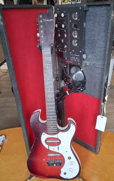 Silvertone 1457 guitar and amp / case Early 1960s - Red Burst