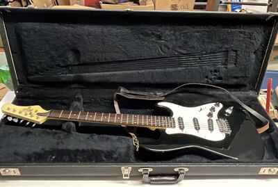 Vintage Hondo II Stratocaster Guitar With Leather Strap W /  Black Hard Case Nice