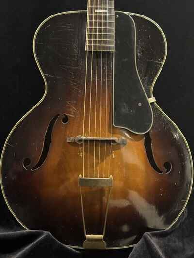 Harmony Cremona V  Archtop Guitar H1305 1930??s W /  Case