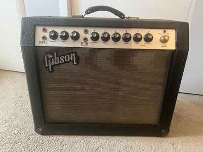 VINTAGE 1966 Gibson Minuteman GA-20 RVT  TubeAmp Combo - GREAT condition!