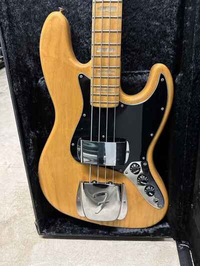 1978 Fender Jazz Bass:   " Mint" Condition (Collector-Grade @ 95%
