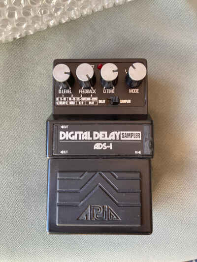 Guitar pedal ARIA ASD 1 delay sampler (mid 80s) in very good condition