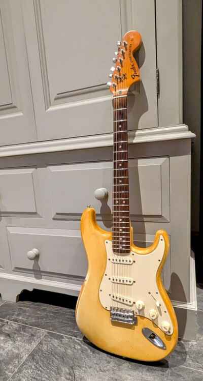 1974 fender stratocaster in faded blonde