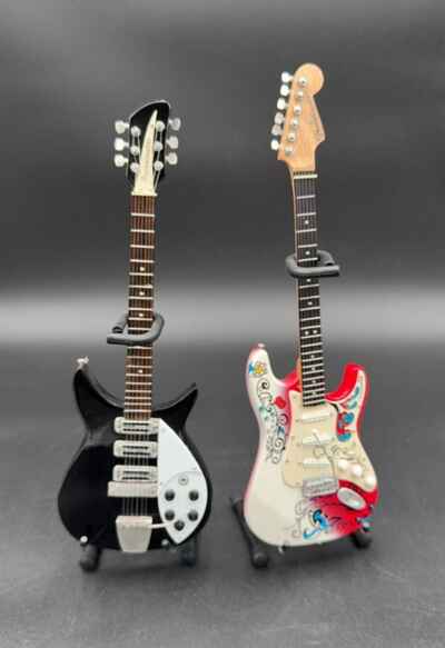 Jimi Hendrix 1967 Fender Electric Guitar Antique Miniatur 10-11 inch