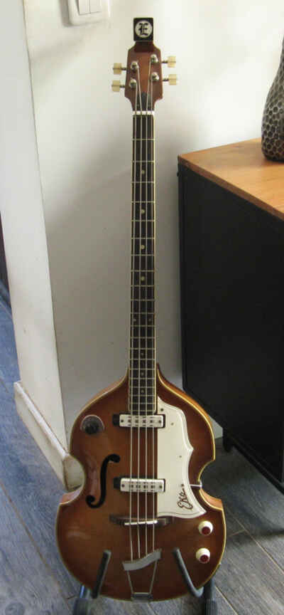 3078* guitare eko 995 violin bass  1960
