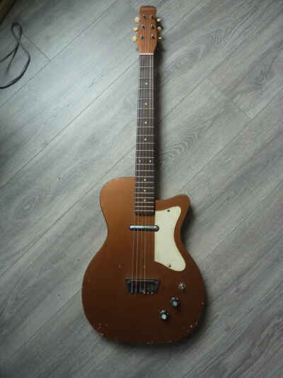 1958 Silvertone  U-1 Copper Vintage Electric Guitar