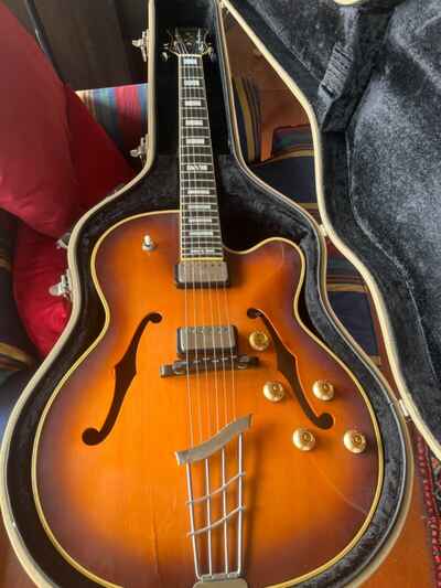 Hofner Vice President Electric Guitar with Case Good Condition