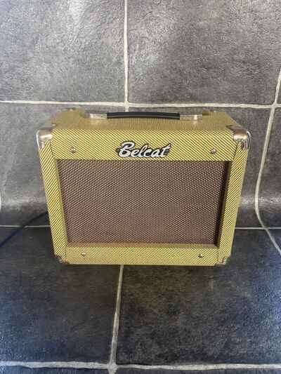 Belcat (SubZero) V15G Vintage Guitar Combo Amplifier. Yellow And Black