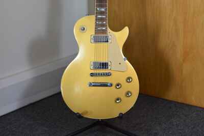 Gibson Les Paul Deluxe Gold Top Guitar - 1978 Very Clean and All Original